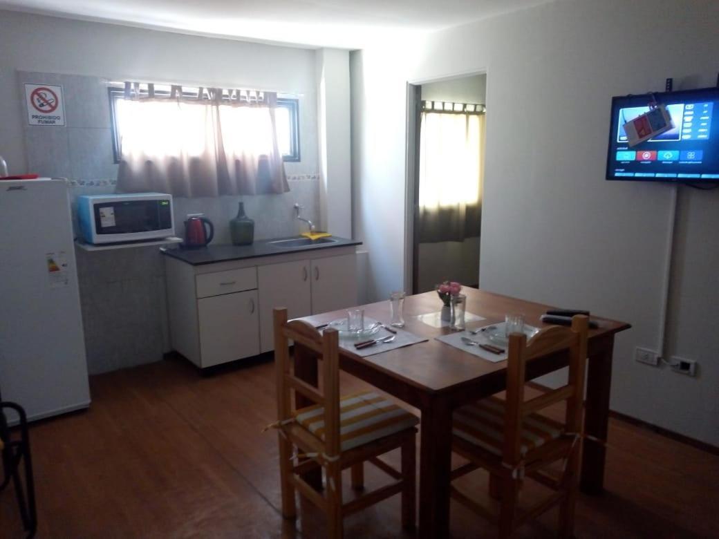 Apart Hotel Aph Reconquista Esterno foto